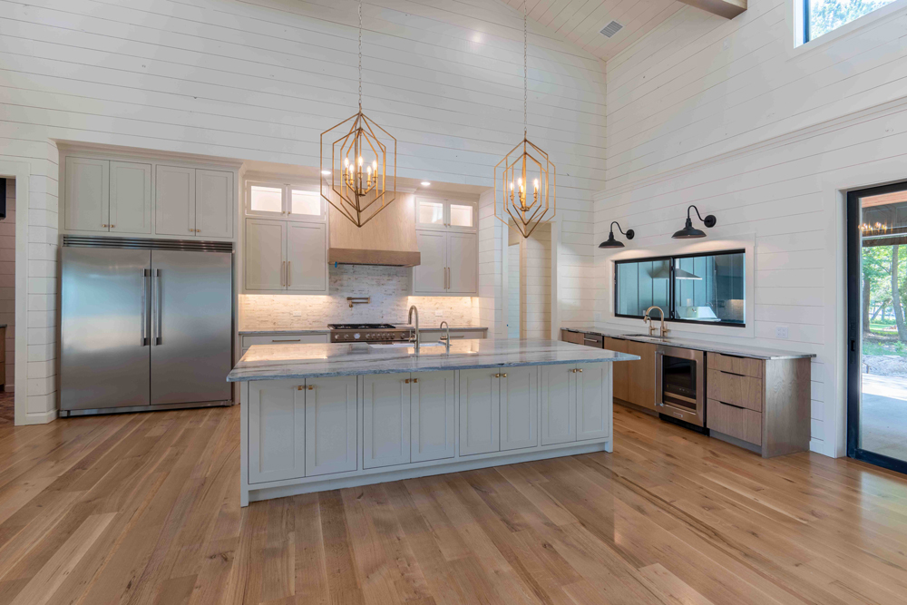 Custom Homes and Barndominiums